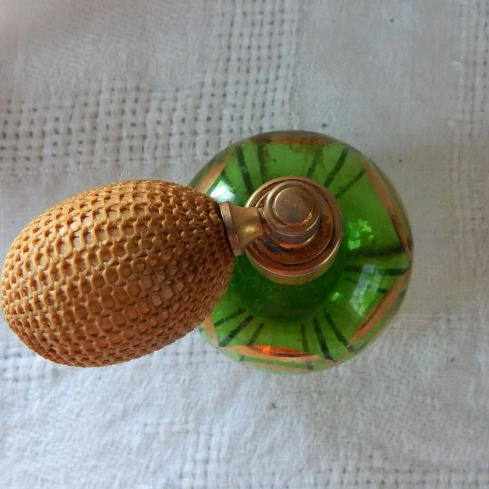 Vintage Green Glass Atomizer - Gold Accents - Picture 2 of 4